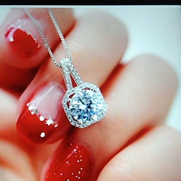 PENDANT โ CHAIN STATEMENT CHOKER DIAMOND NECKLACE - Picture 1 of 4